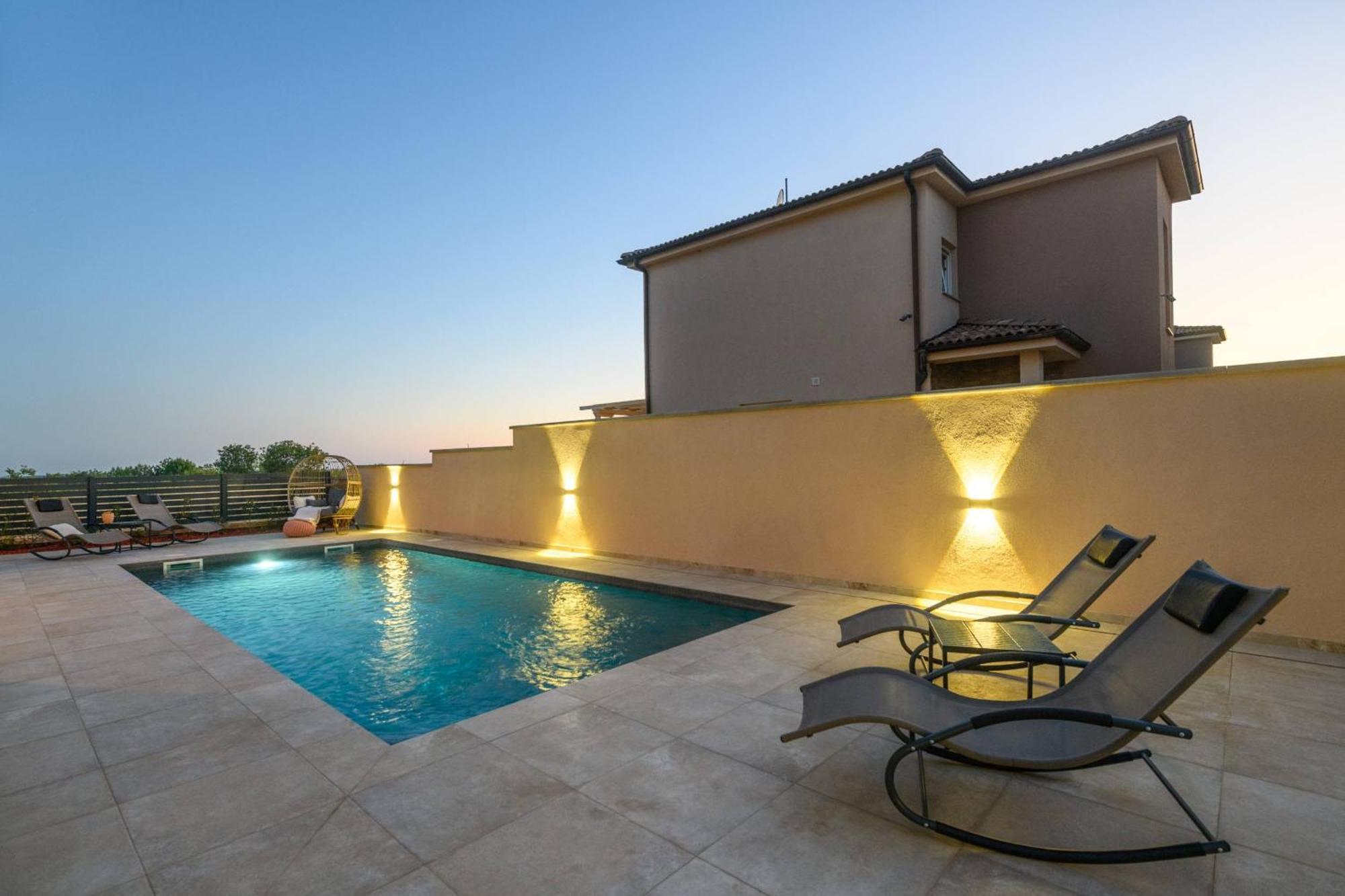 Villa Brionika Mit Pool Vodnjan Bagian luar foto